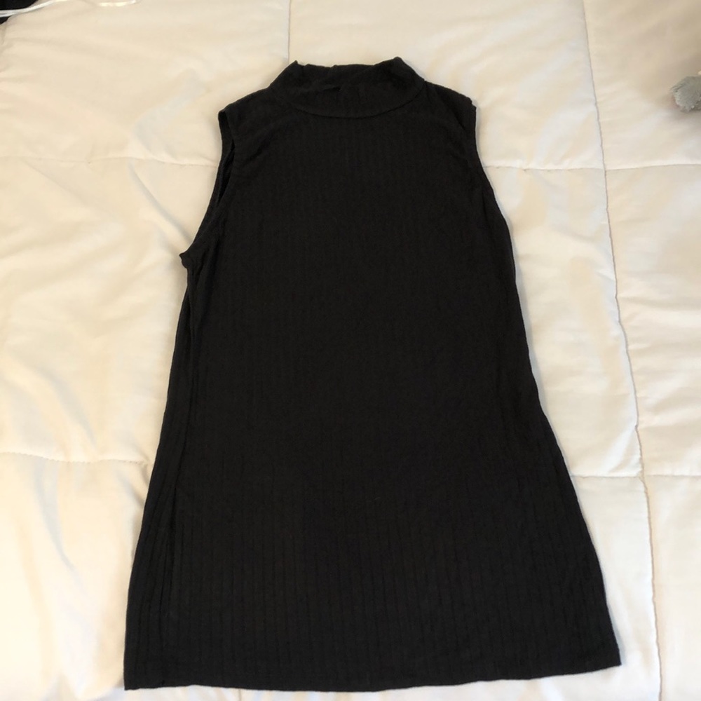 Black Mock Neck Tank Top